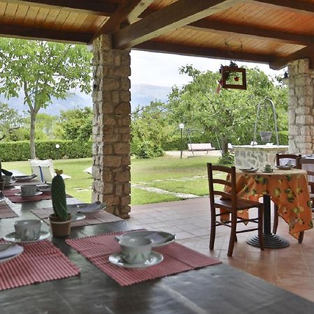 Bed and Breakfast Il Ciavattone Bed And Bike Sulmona Exterior foto