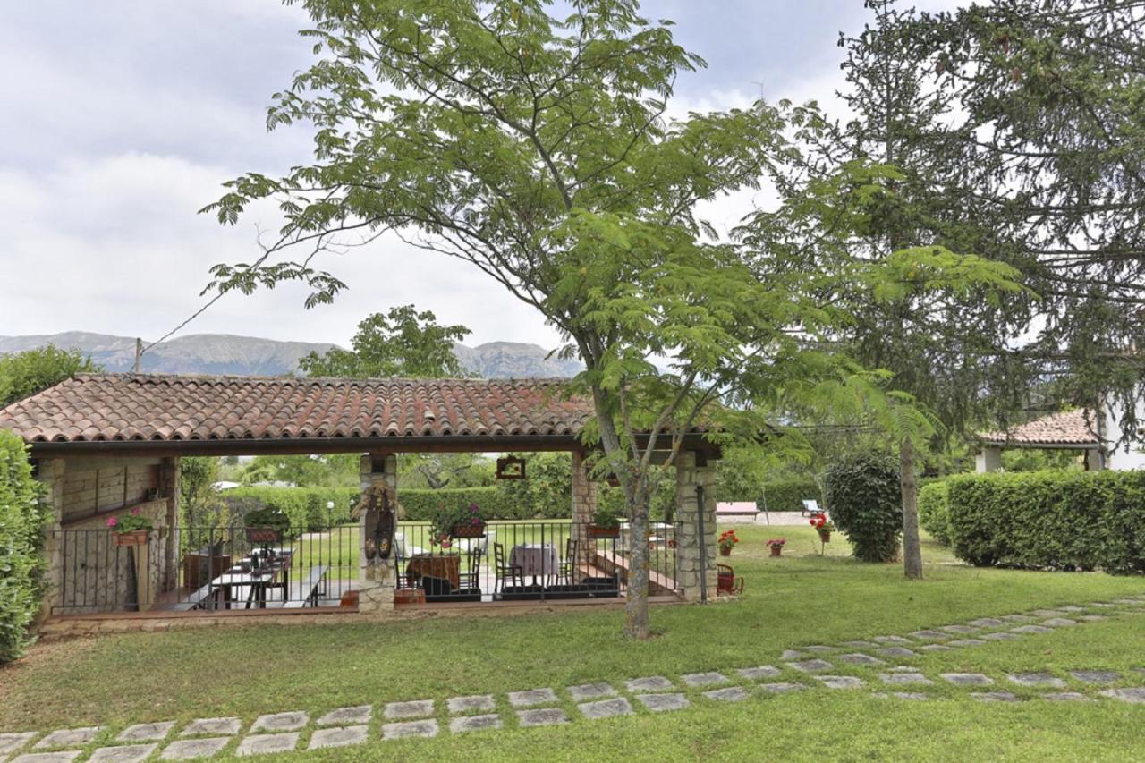 Bed and Breakfast Il Ciavattone Bed And Bike Sulmona Exterior foto